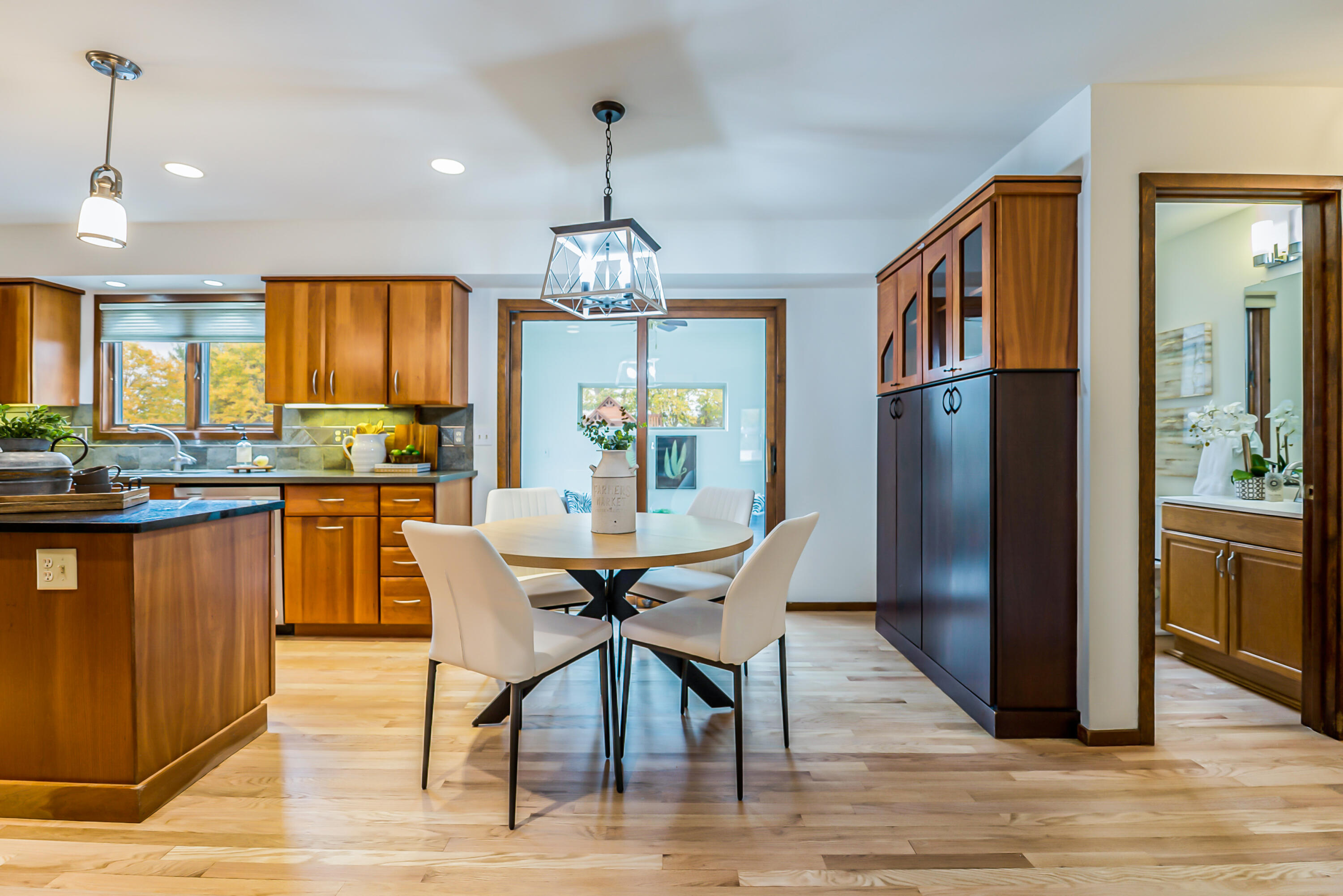 3301 Textile Road Saline, MI 48176 - Photo 14 of 57 Kitchen