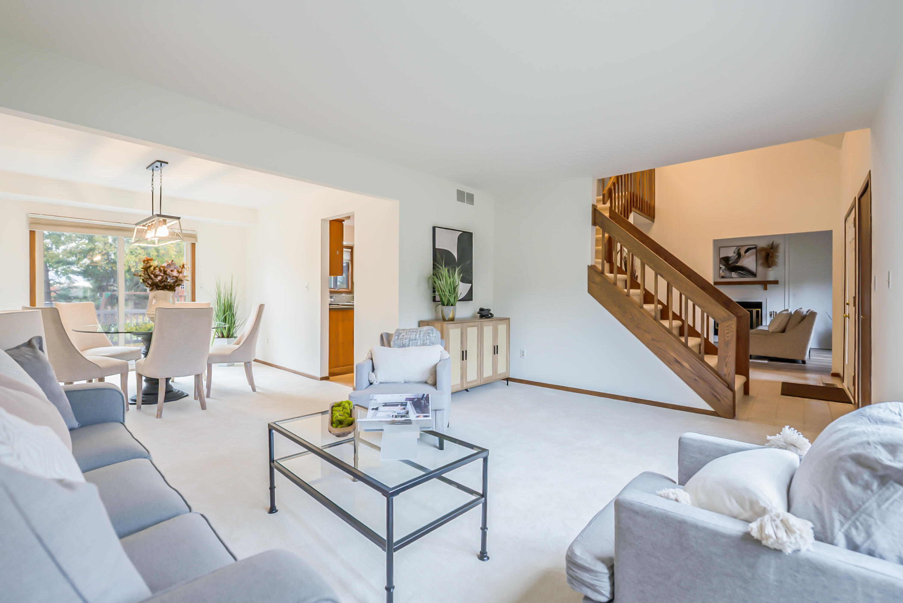 3301 Textile Road Saline, MI 48176 - Photo 7 of 57 Living Room
