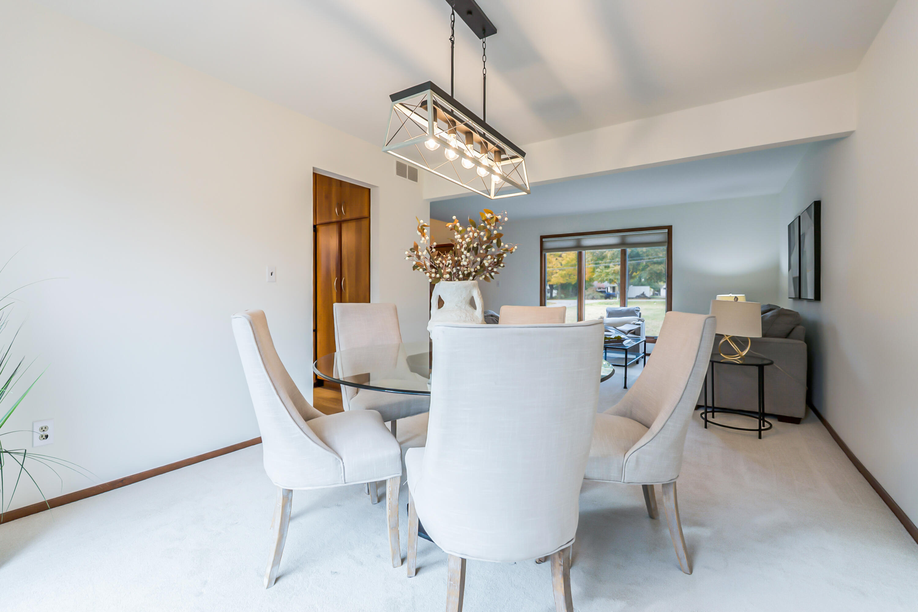 3301 Textile Road Saline, MI 48176 - Photo 8 of 57 Dining Room