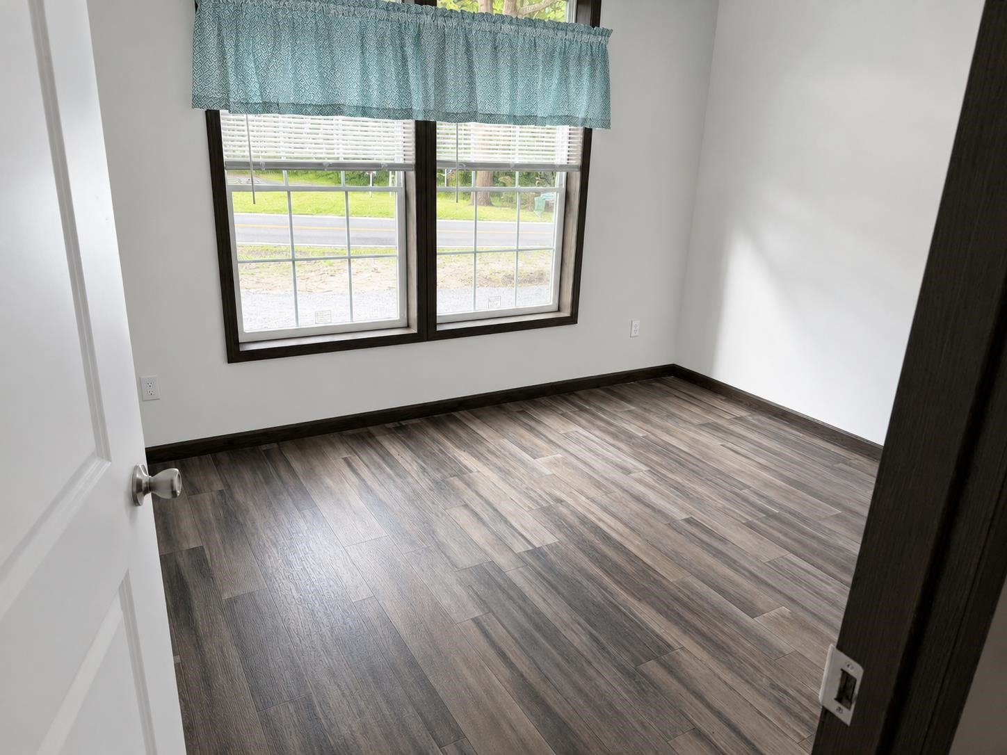 4 Osborne Road, Unit 4A/4B Barre Town, VT 05641 - Photo 5 of 7