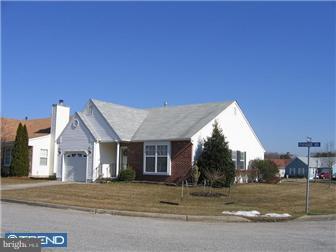 401 Paradise Road Williamstown, NJ 08094 - Photo 2 of 12 Exterior Front