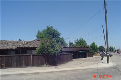 1158 B Street Reedley, CA 93654 - Photo 4 of 5
