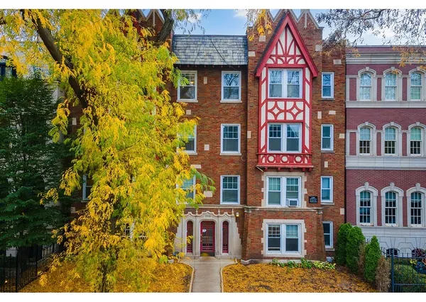 $2,045 | 2129 North Dayton Street, Unit 105, Chicago, IL 60614