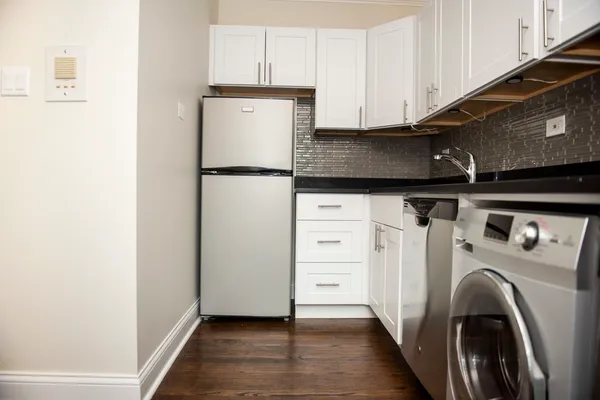 $2,045 | 2129 North Dayton Street, Unit 105, Chicago, IL 60614
