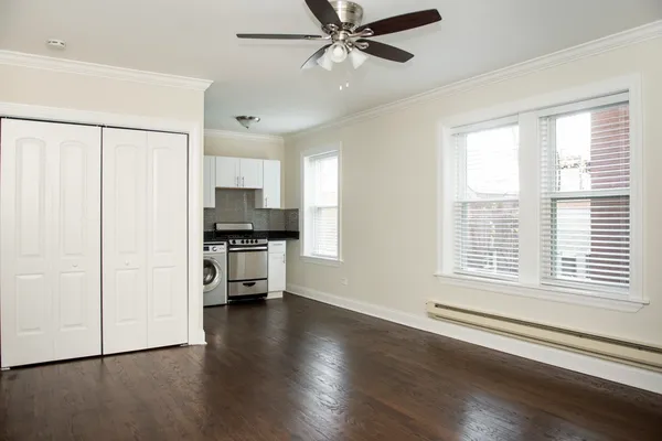 $2,045 | 2129 North Dayton Street, Unit 105, Chicago, IL 60614