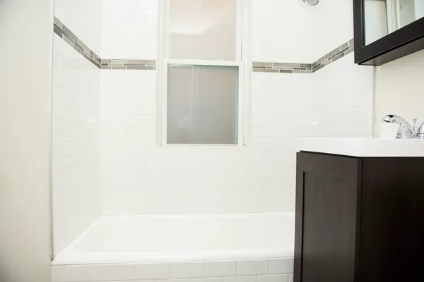 $2,045 | 2129 North Dayton Street, Unit 105, Chicago, IL 60614