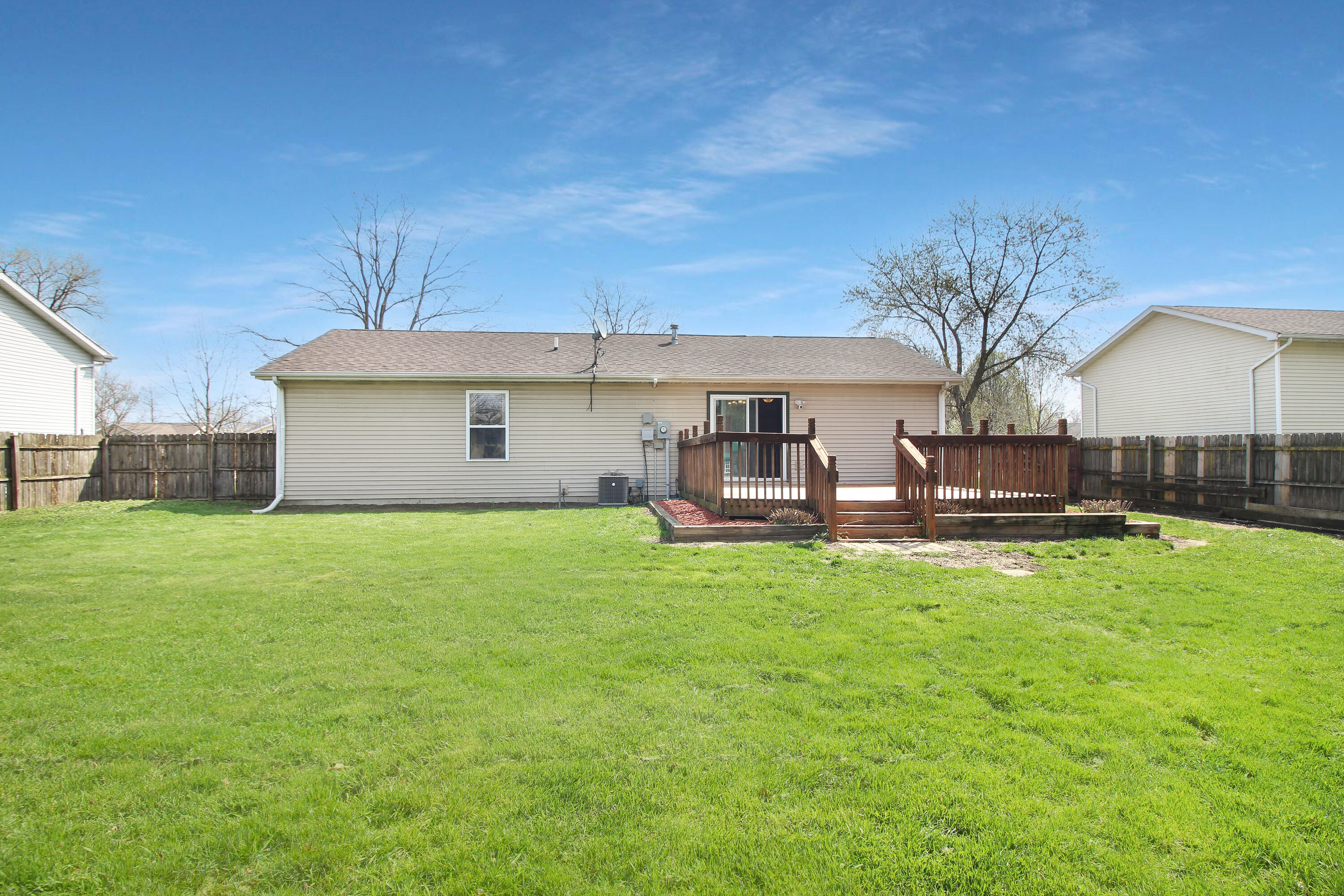 2176 Hamstrom Road Portage, IN 46368 - Photo 15 of 19 3000x2000