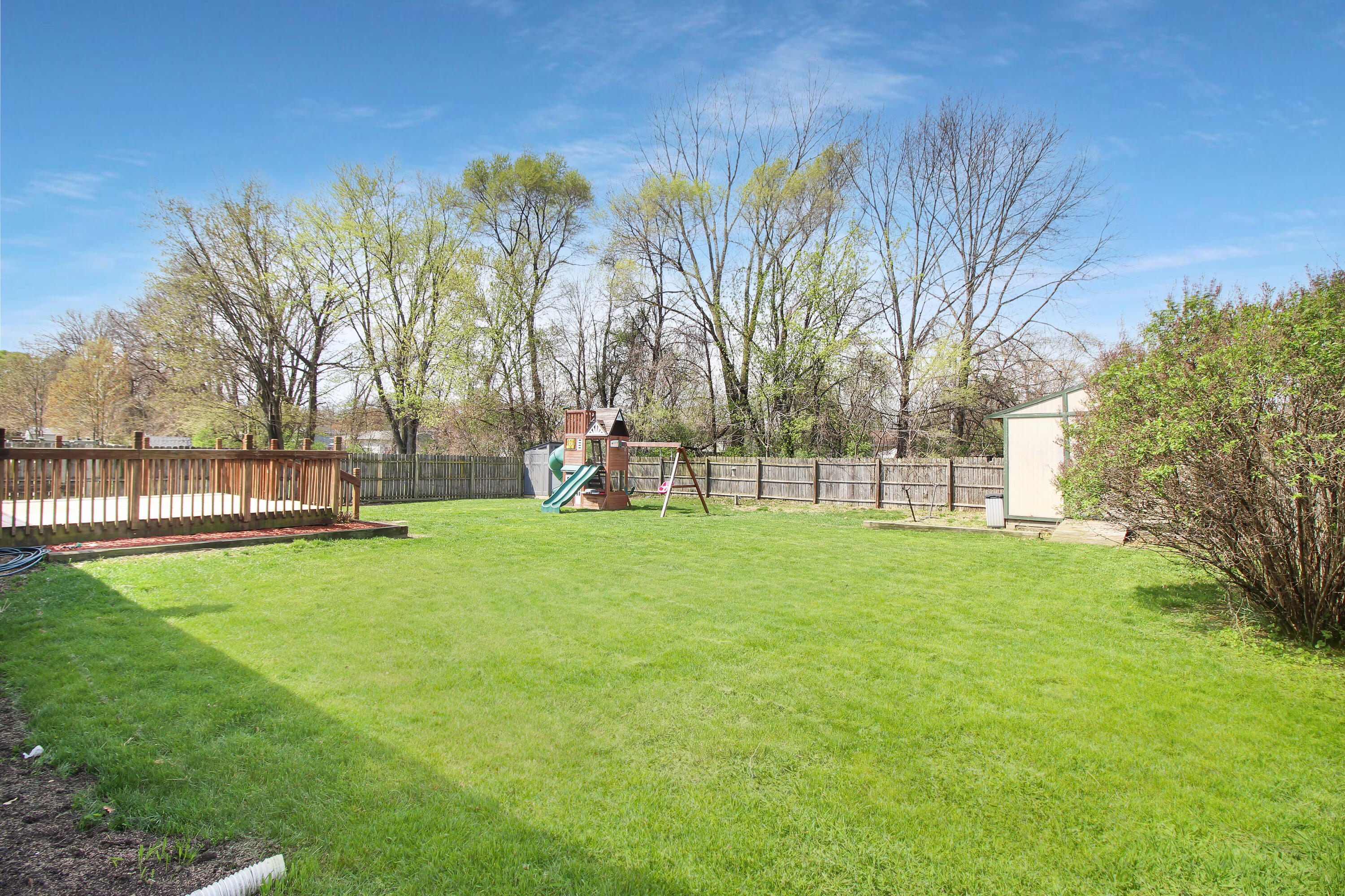 2176 Hamstrom Road Portage, IN 46368 - Photo 16 of 19 3000x2000