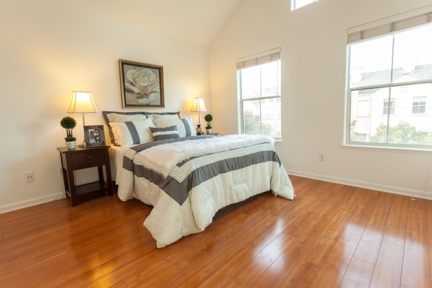 131 Pacchetti Way Mountain View, CA 94040 - Photo 11 of 13 Gallery Image 11