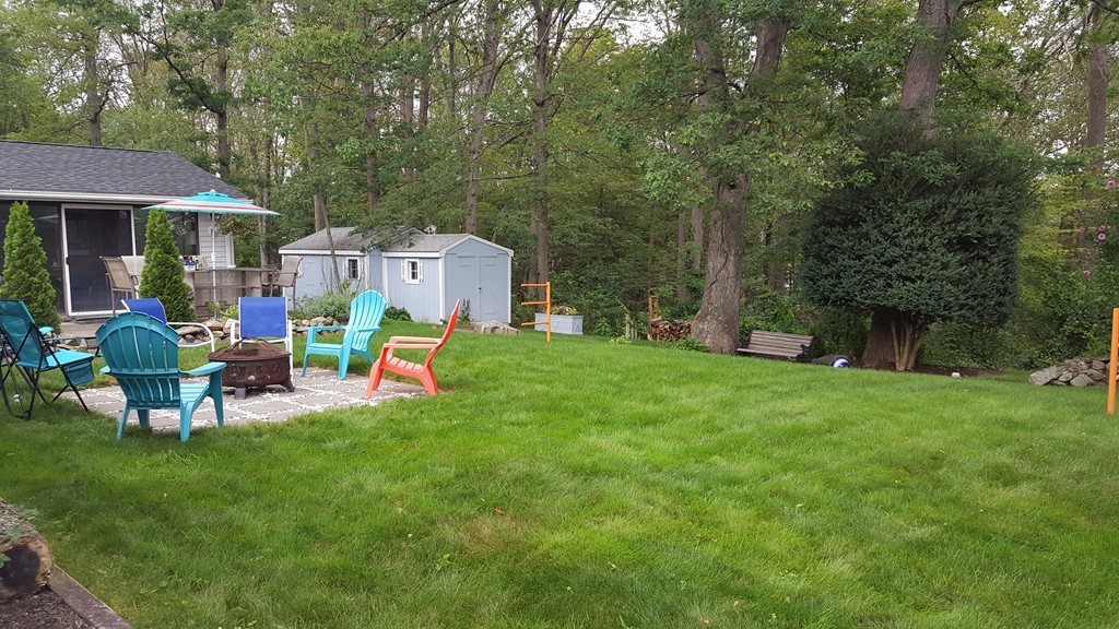 5 Alan Road Hudson, MA 01749 - Photo 3 of 9