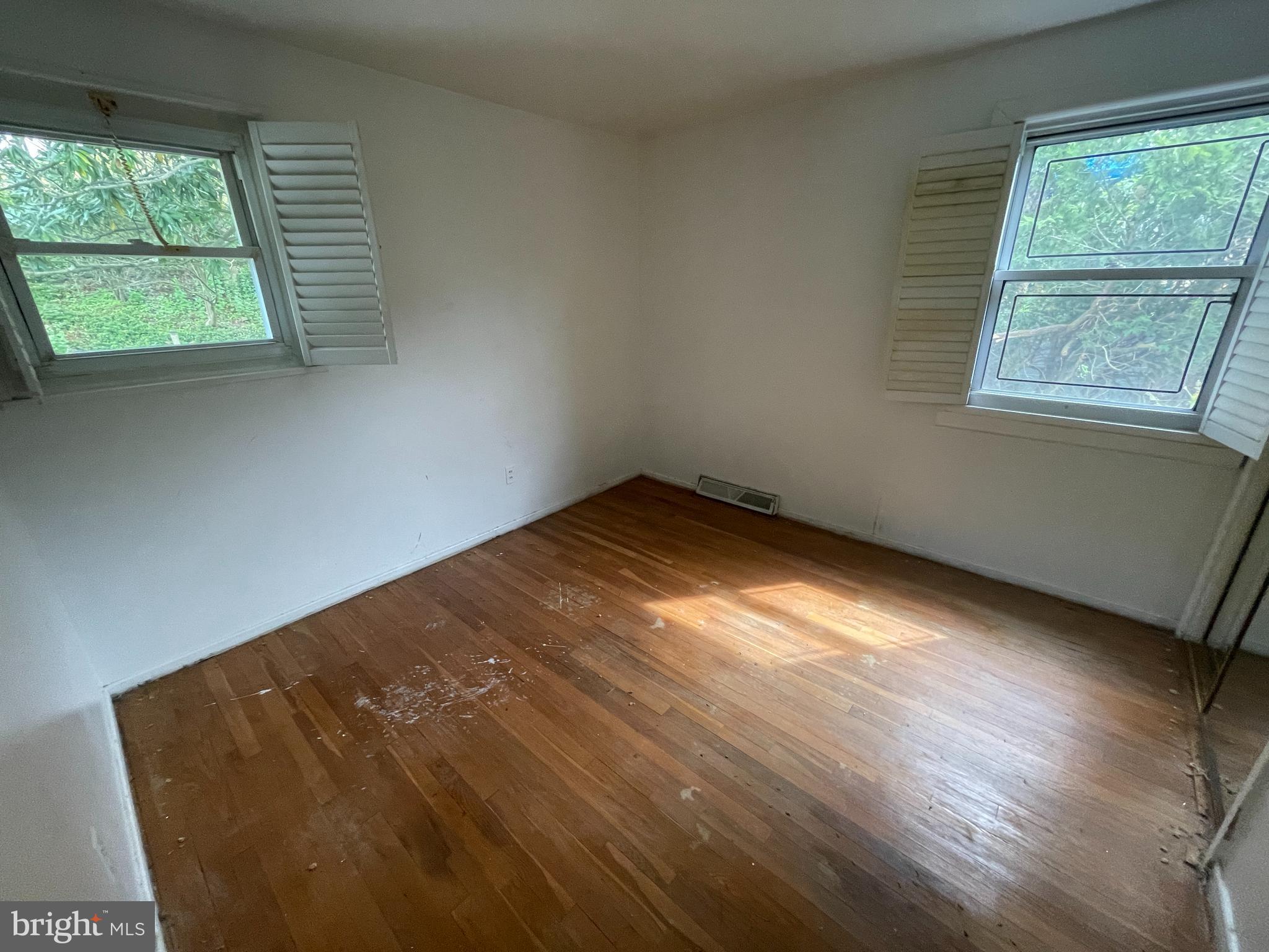 118 East Timonium Road Lutherville-Timonium, MD 21093 - Photo 5 of 14 Gallery Image 5