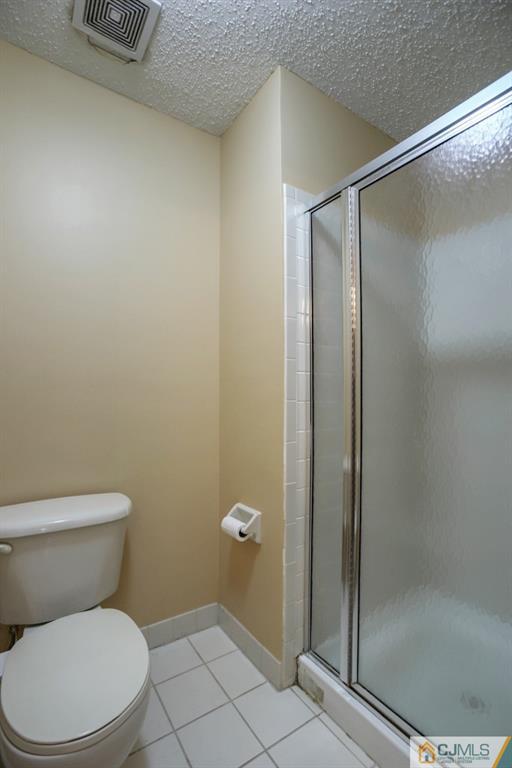 35 Prestwick Way Edison, NJ 08820 - Photo 18 of 25 Gallery Image 18