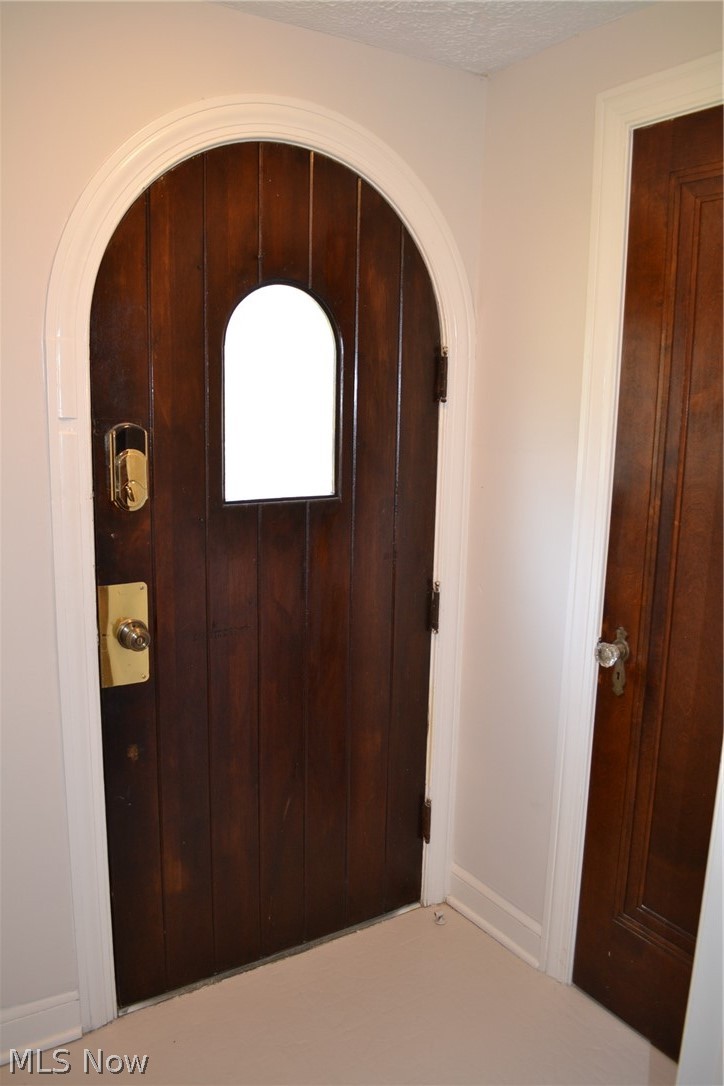 3542 Cedarbrook Road Cleveland, OH 44118 - Photo 13 of 30