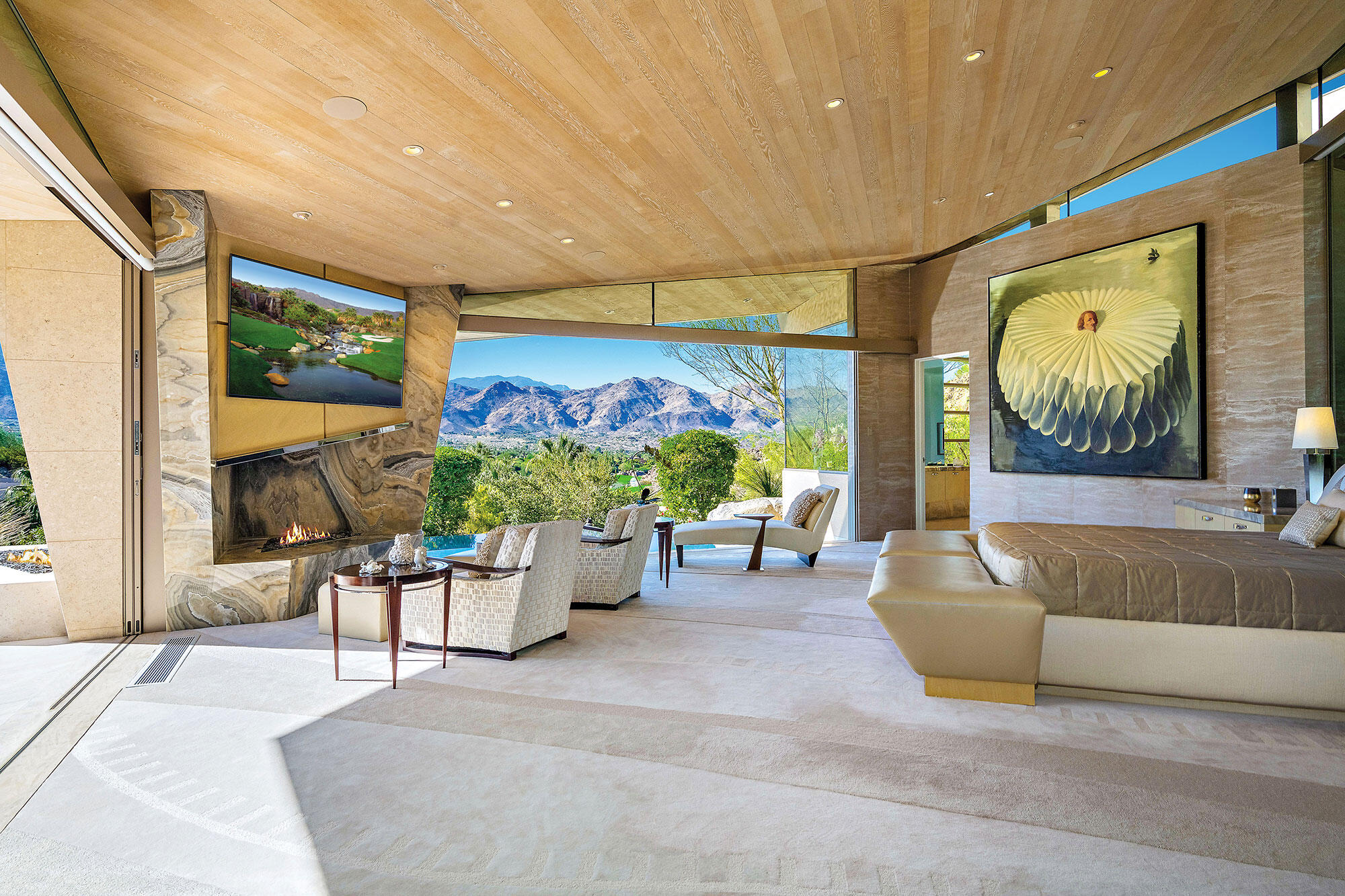 642 Pinnacle Crest Palm Desert, CA 92260 - Photo 20 of 29 a living room with furniture and a flat screen tv