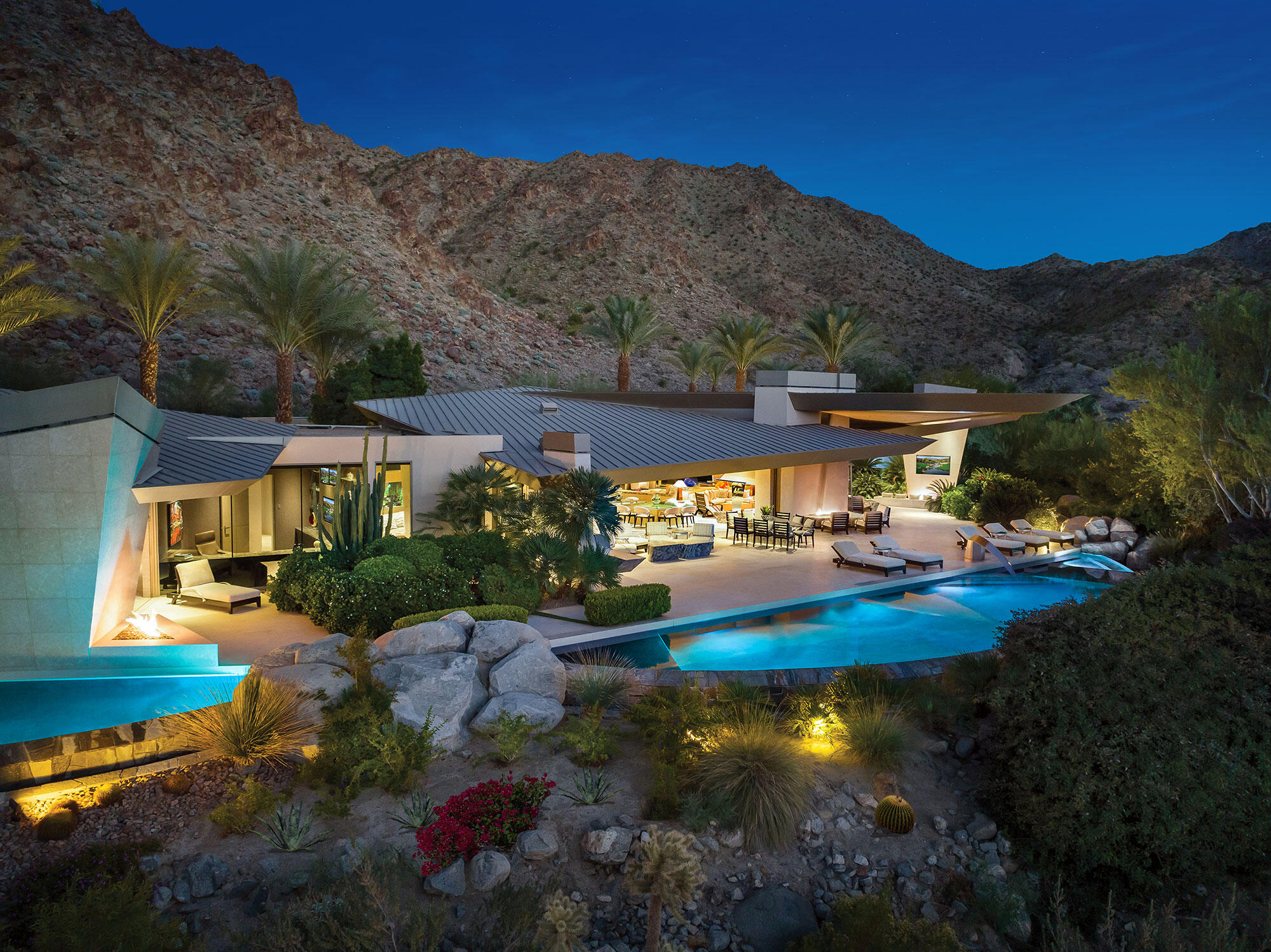 642 Pinnacle Crest Palm Desert, CA 92260 - Photo 29 of 29 a view of a house with pool and a yard