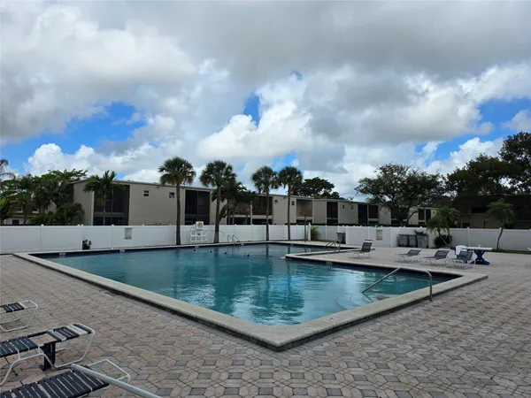 $2,400 | 3590 Blue Lake Drive, Unit 504, Pompano Beach, FL 33064