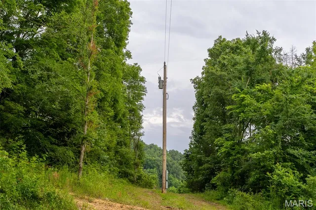 $322,500 | 21202 State Hwy MM, Glenallen, MO 63751