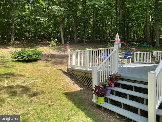1718 Ballenger Creek Point Point of Rocks, MD 21777 - Photo 19 of 45 a view of deck with wooden floor and fence