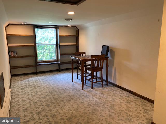 1718 Ballenger Creek Point Point of Rocks, MD 21777 - Photo 27 of 45 a workspace with furniture and a window
