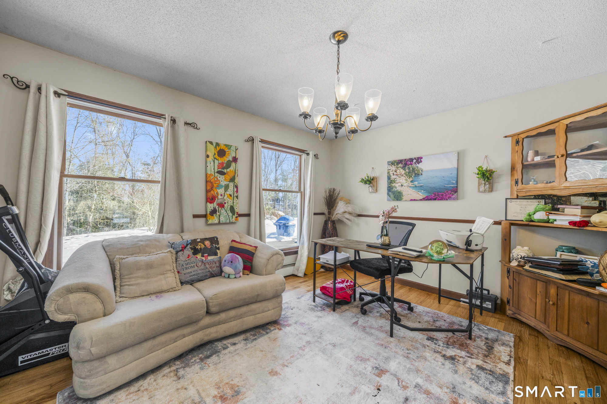 184 Black Hill Road Plainfield, CT 06374 - Photo 14 of 39 a living room with furniture and a window
