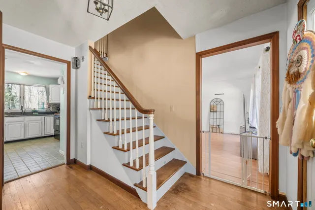 $399,999 | 184 Black Hill Road, Plainfield, CT 06374