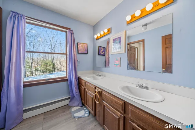 $399,999 | 184 Black Hill Road, Plainfield, CT 06374