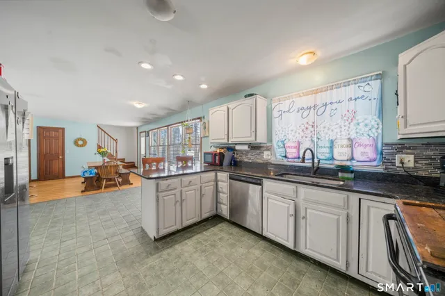 $399,999 | 184 Black Hill Road, Plainfield, CT 06374