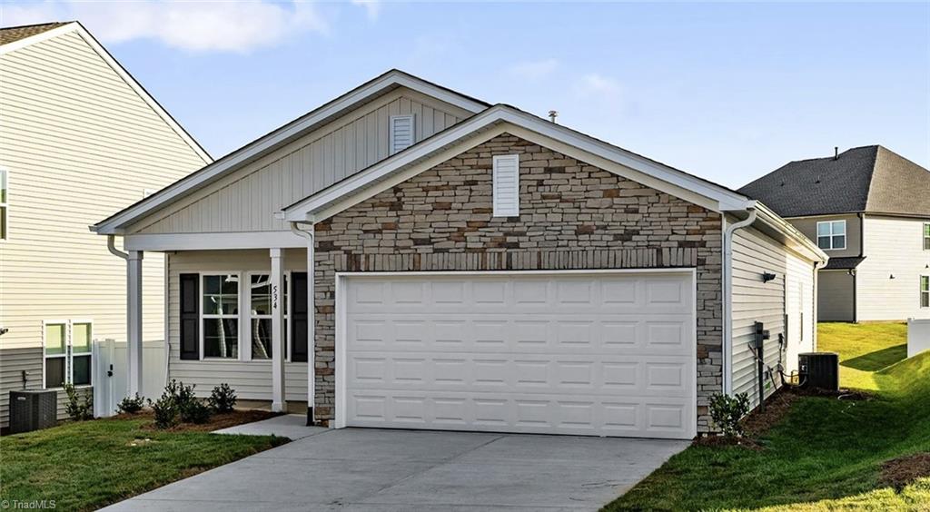 534 Raspberry Hl Drive Winston-Salem, NC 27106 - Photo 2 of 23