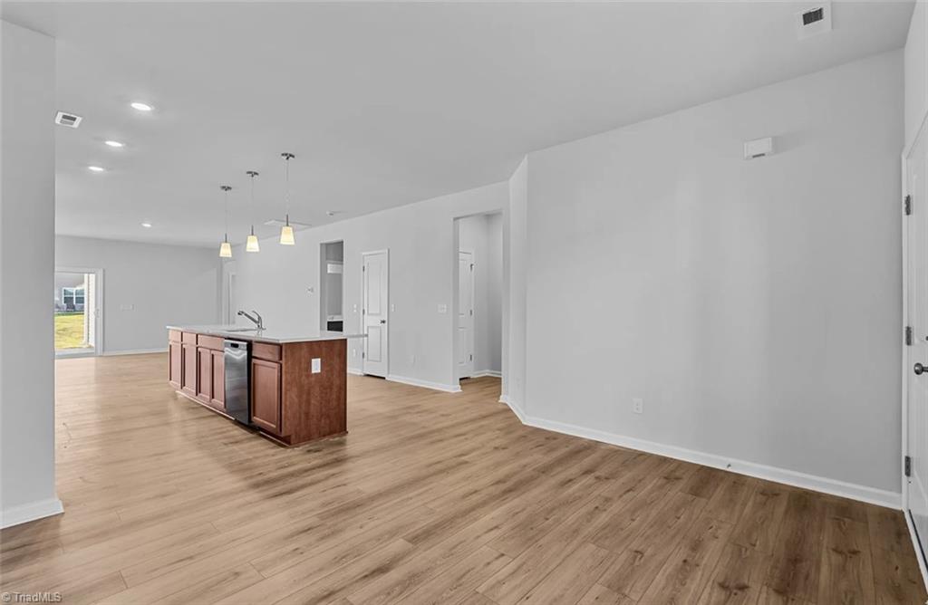 534 Raspberry Hl Drive Winston-Salem, NC 27106 - Photo 5 of 23