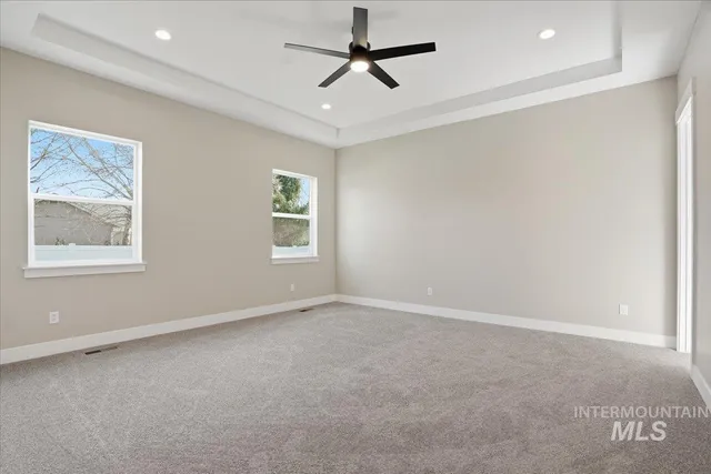 $789,990 | 900 North Falling Water Way, Eagle, ID 83616