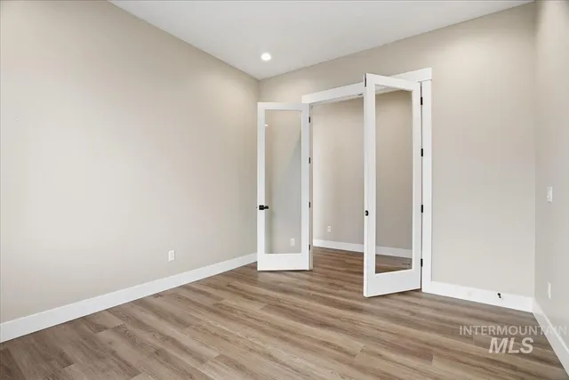 $789,990 | 900 North Falling Water Way, Eagle, ID 83616