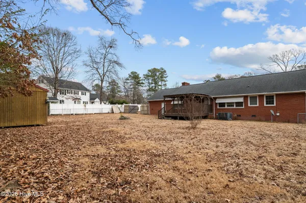 $215,000 | 6218 Brassie Drive, Grifton, NC 28530