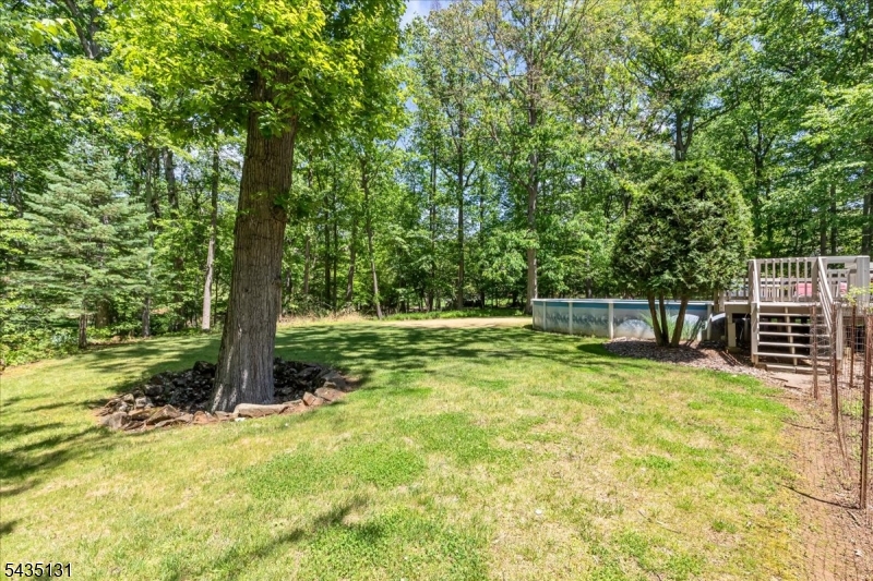 18 Stiles Road Warren, NJ 07059 - Photo 26 of 36
