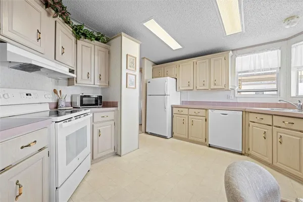 $135,000 | 5177 Forest Glenn Drive, Spring Hill, FL 34607