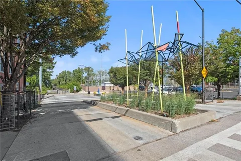 $275,000 | 136 Main Street, Unit 204, Kansas City, MO 64105