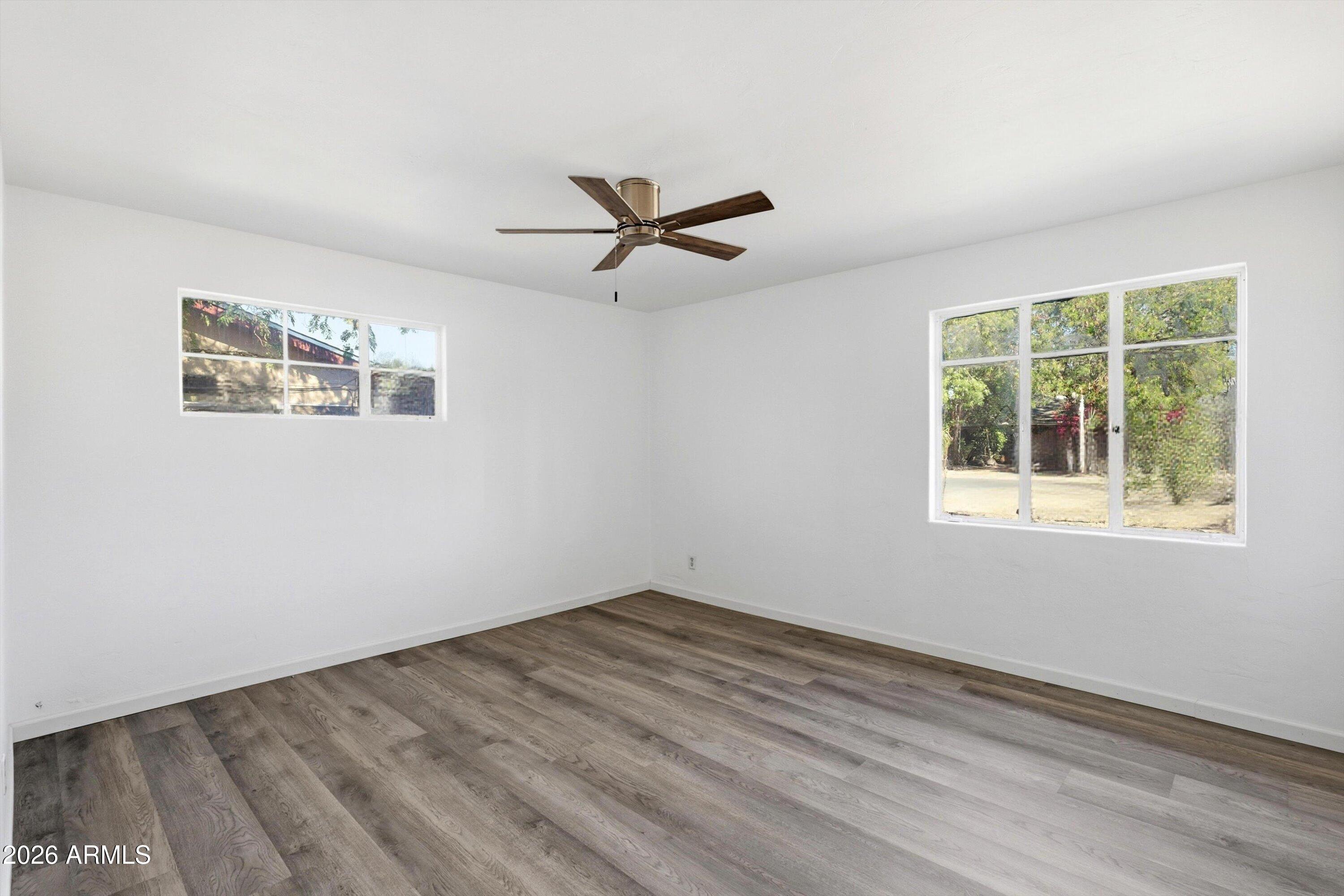 3433 East Coronado Road Phoenix, AZ 85008 - Photo 6 of 16 08-IMG_4437