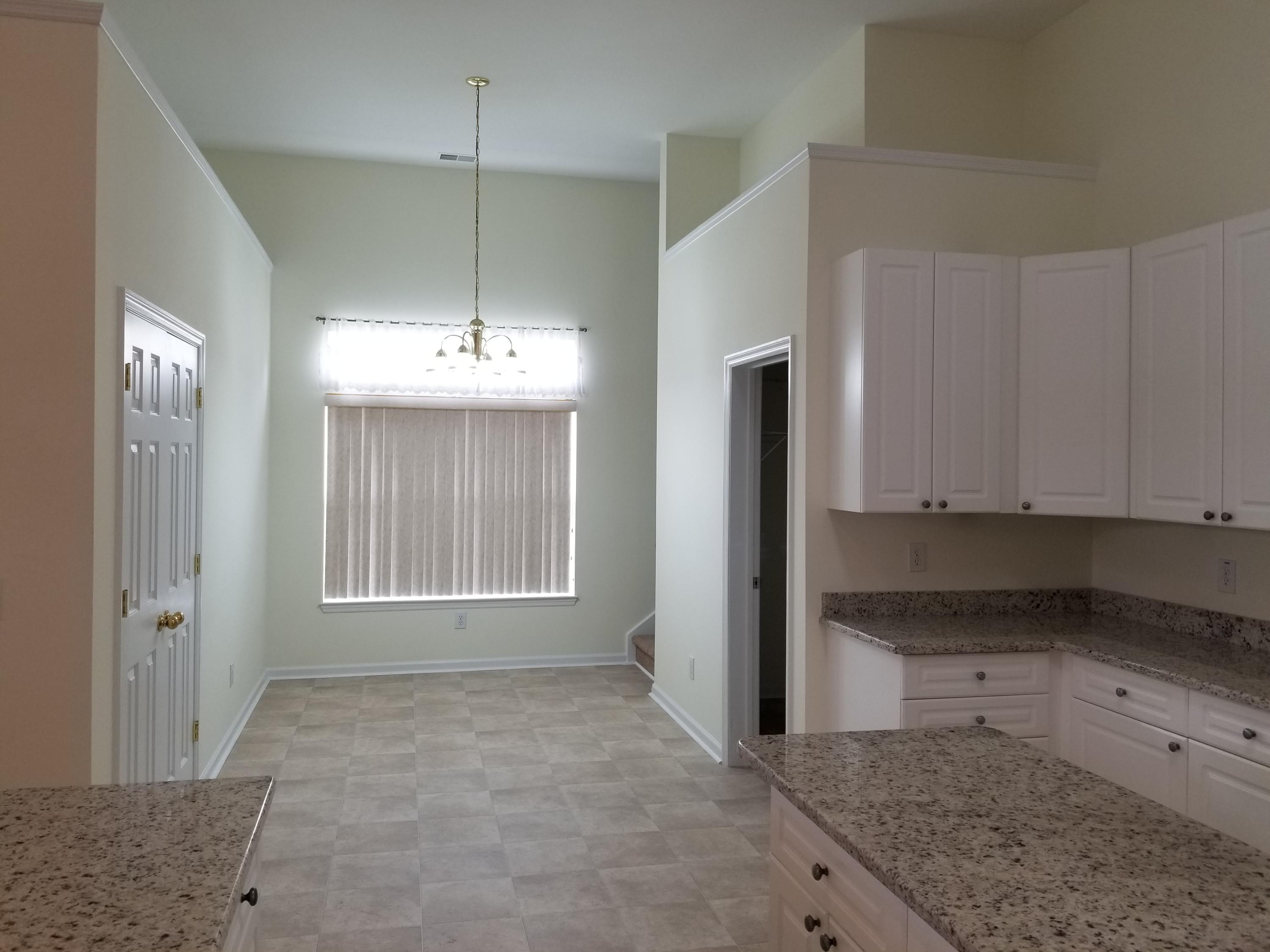 9367 Harroway Road Summerville, SC 29485 - Photo 5 of 14 eatik