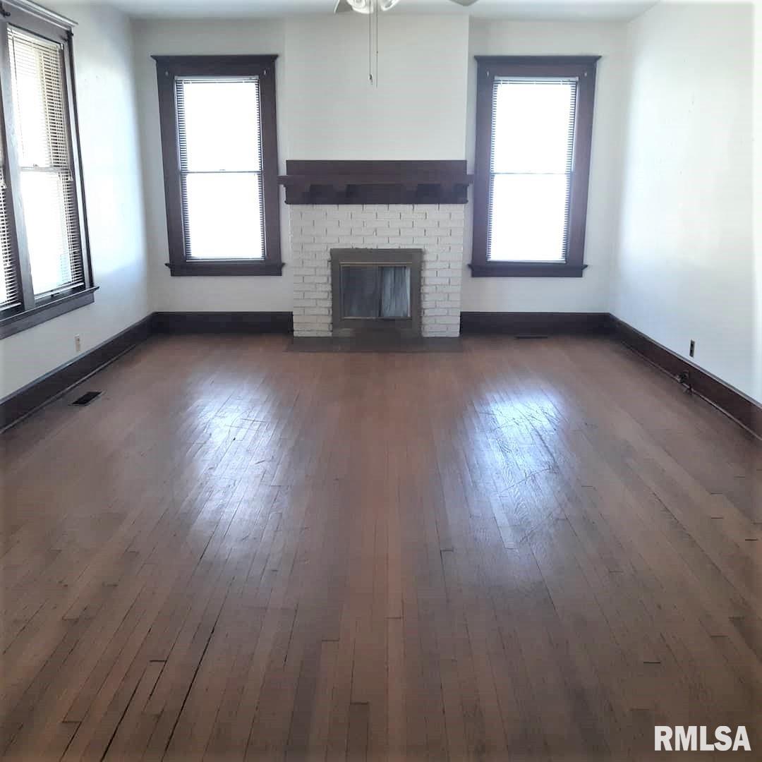 300 South MacArthur Boulevard Springfield, IL 62704 - Photo 9 of 13 Gallery Image 9