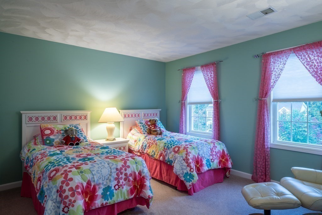 8 West Ledge Road Clinton, MA 01510 - Photo 12 of 17