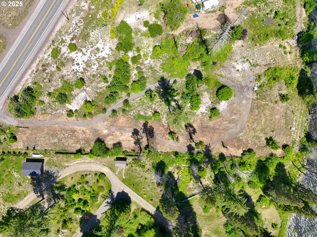 $359,100 | 52984 McKenzie Highway, Blue River, OR 97413