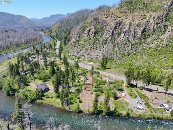 $335,000 | 52984 McKenzie Highway, Blue River, OR 97413