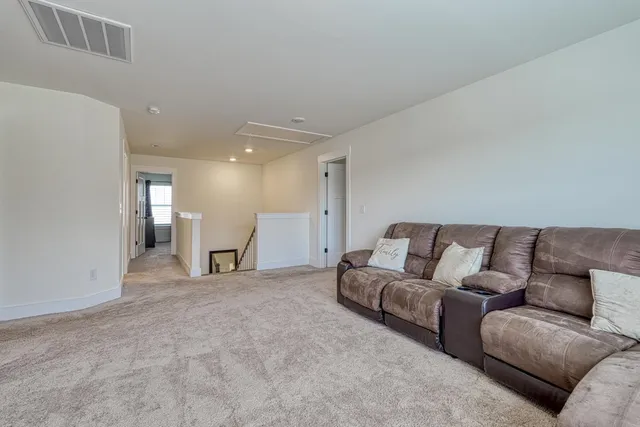 $415,000 | 820 Redmill Lane, Duncan, SC 29334