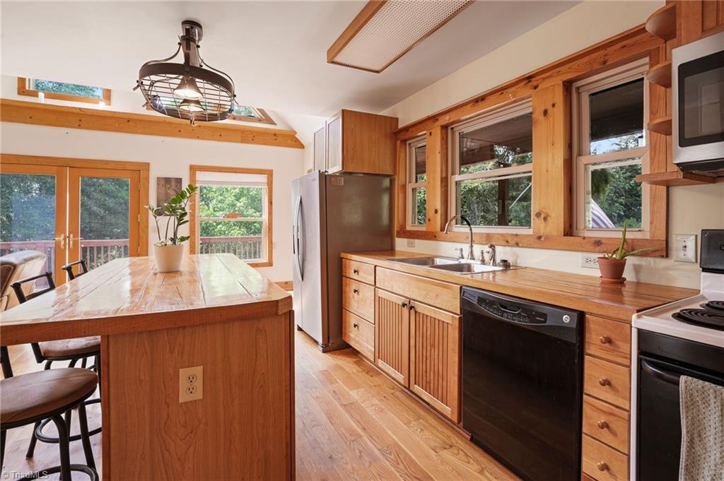 1434 Cotton Mill Road Roaring River, NC 28669 - Photo 16 of 49