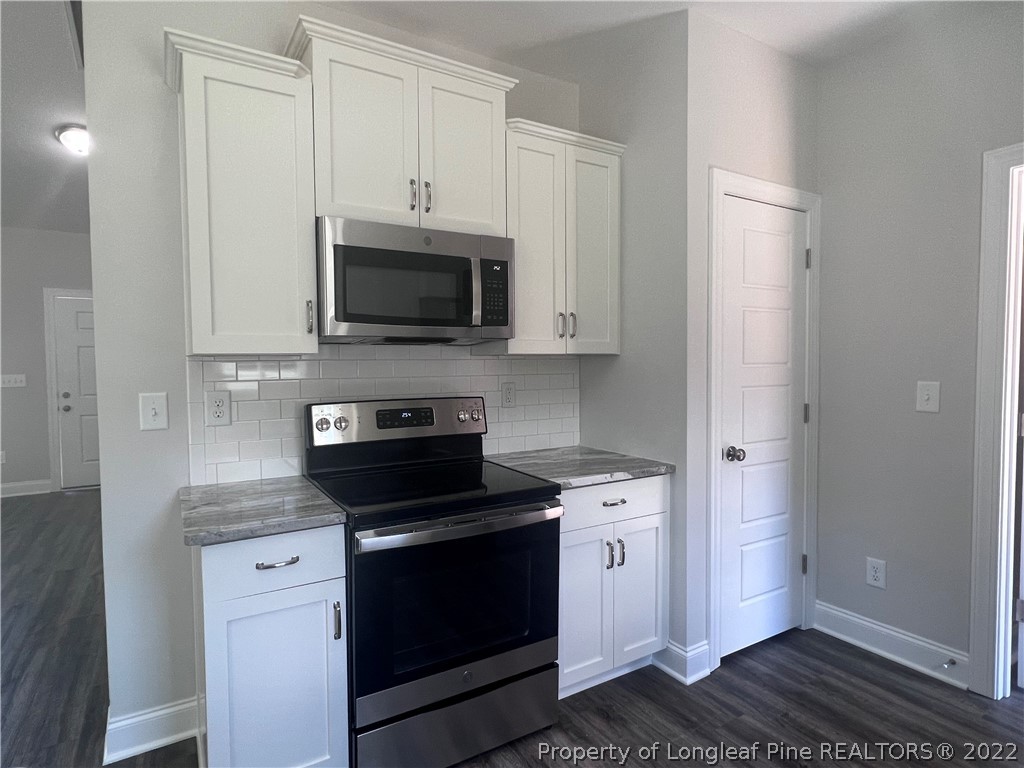 1127 Friendly Road Dunn, NC 28334 - Photo 8 of 12 Gallery Image 8