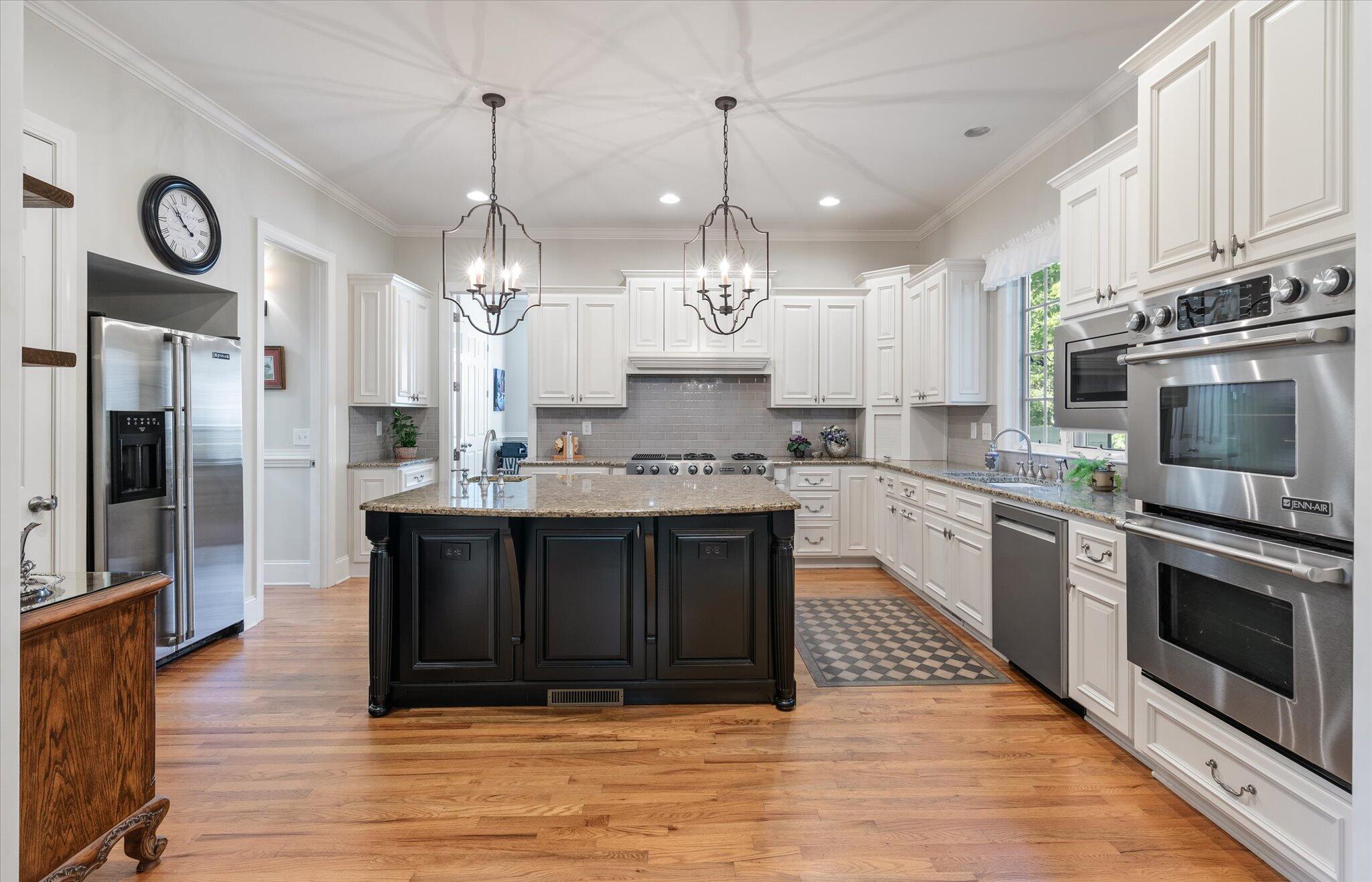 210 Scalybark Road Summerville, SC 29485 - Photo 15 of 65 16-210 Scalybark_Lowcountry_Exposure-8