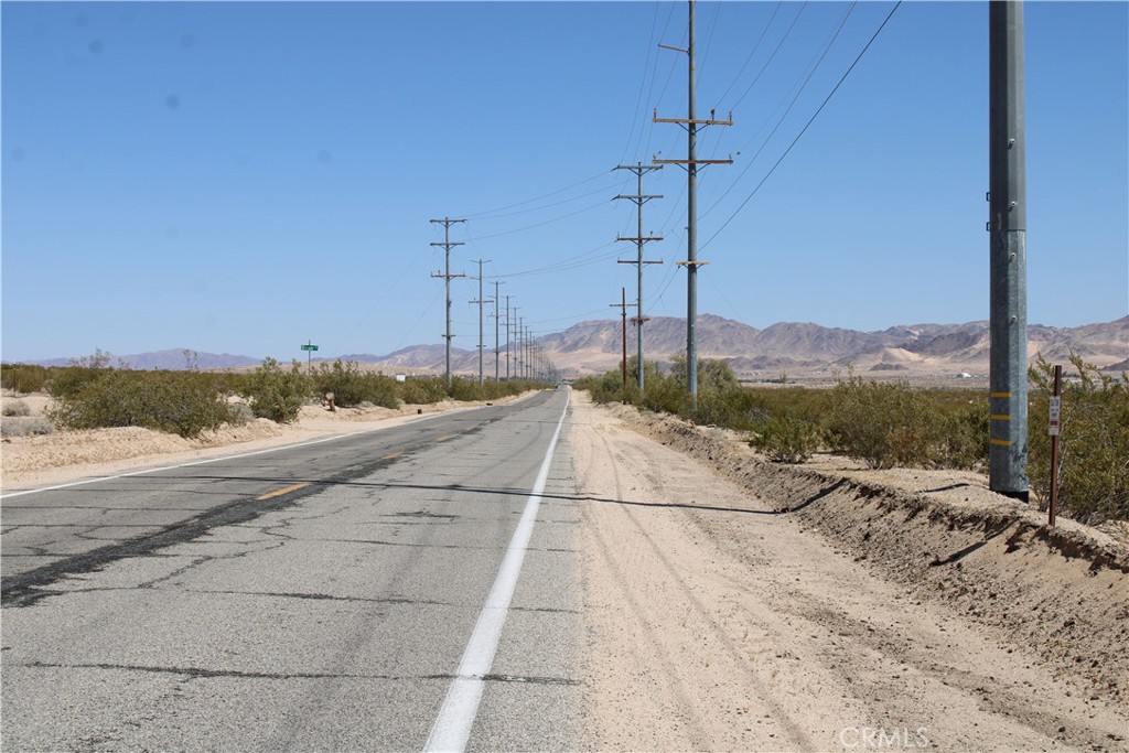 29 Morongo Road Twentynine Palms, CA 92277 - Photo 5 of 21