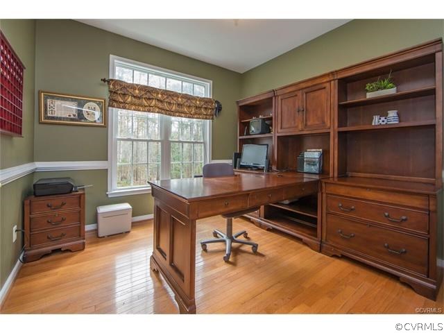 14313 Princess Mary Road Chesterfield, VA 23838 - Photo 15 of 48 a room with furniture and a window
