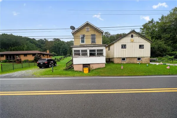 $35,000 | 1121 Puritan Road, Portage, PA 15946