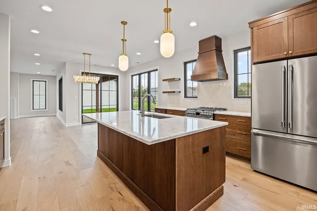 $587,900 | 857 Ravenstone Drive, Lafayette, IN 47909