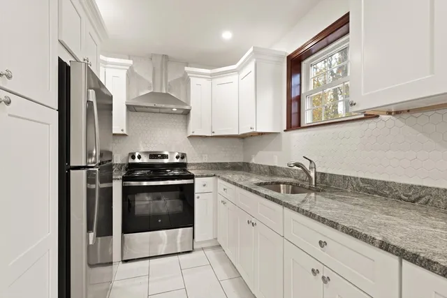 $1,249,000 | 313 South Street, Reading, MA 01867